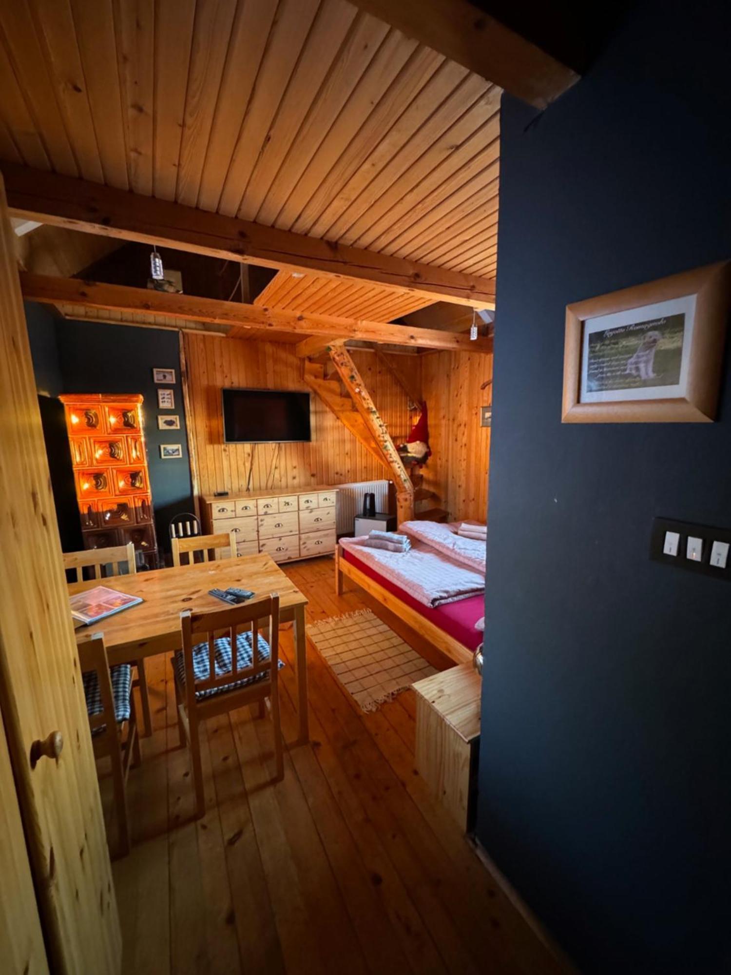 Guest House Lagotto'S Peak Radatovici エクステリア 写真